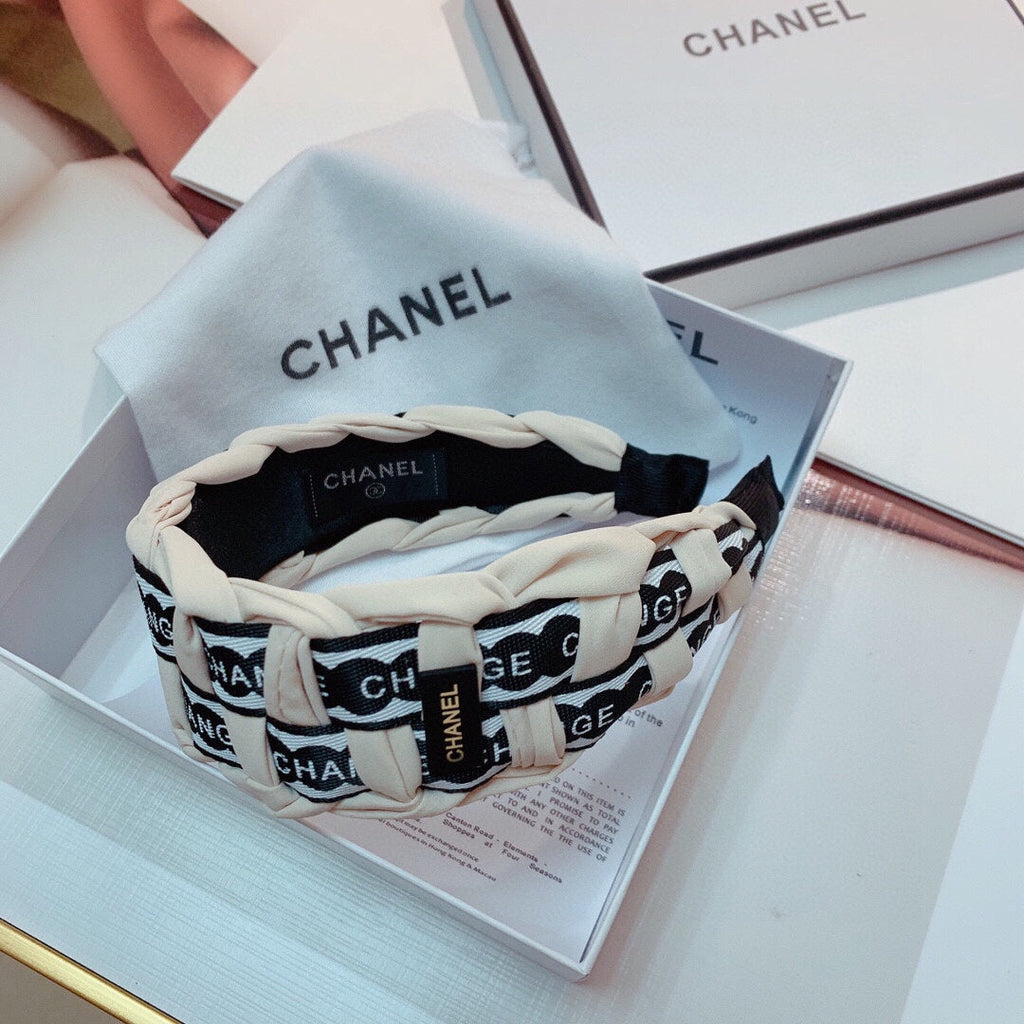CHANEL WHITE MIX BLACK FABRIC HAIRBAND 832193