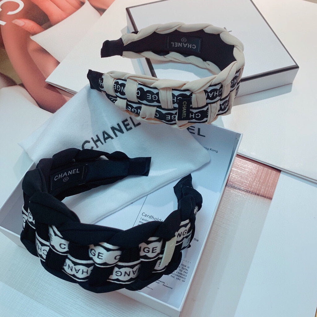 CHANEL WHITE MIX BLACK FABRIC HAIRBAND 832193