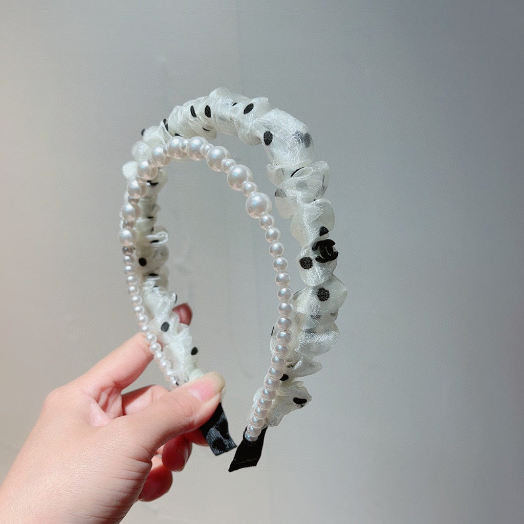 CHANEL WHITE VOILE FABRIC HAIRBAND WITH PEARL CHAIN 867188