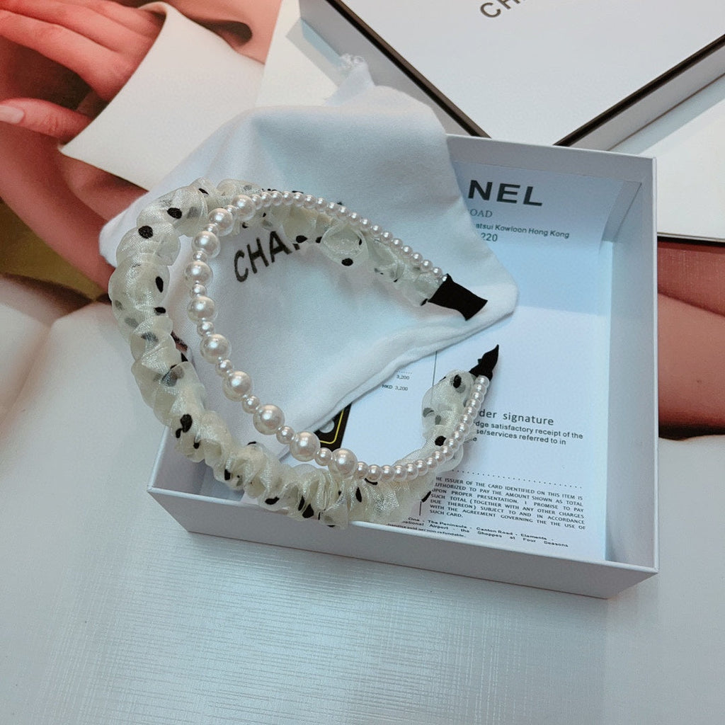 CHANEL WHITE VOILE FABRIC HAIRBAND WITH PEARL CHAIN 867188
