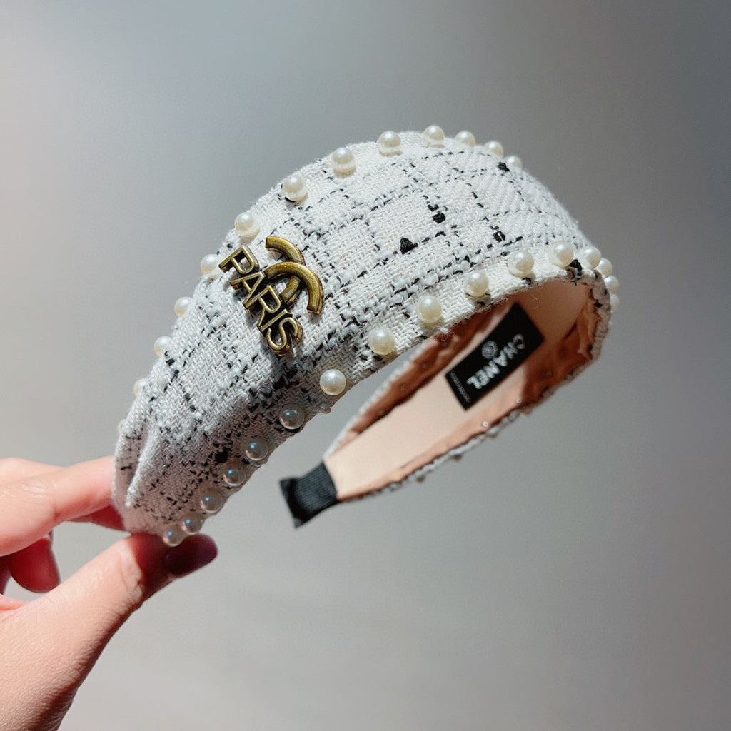 CHANEL WHITE TWEED HAIRBAND 875864