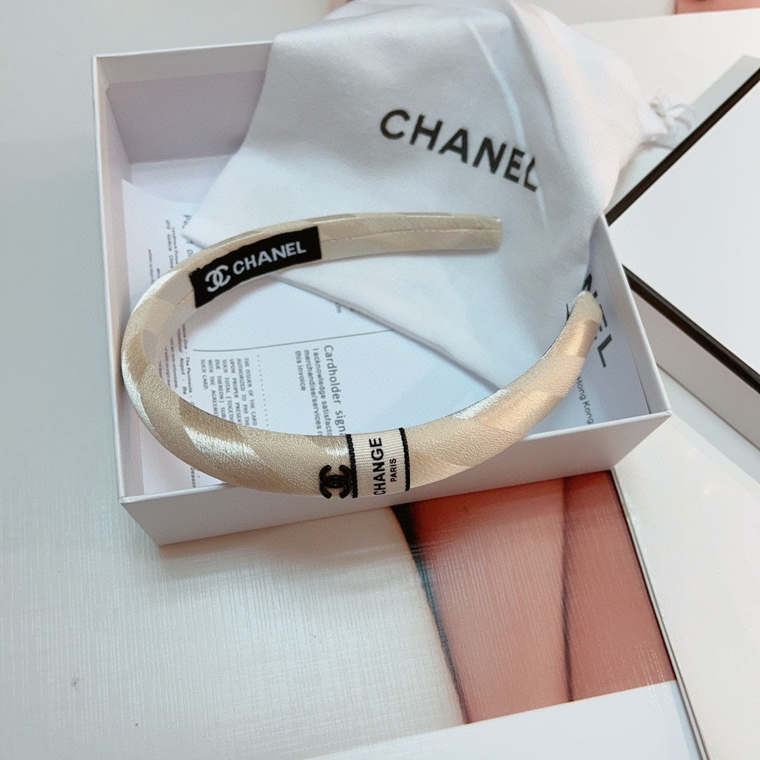 CHANEL TAN BEIGE SILK HAIRBAND 876967