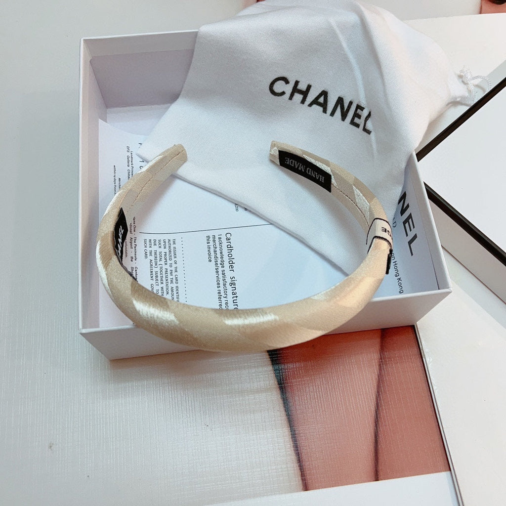 CHANEL TAN BEIGE SILK HAIRBAND 876967