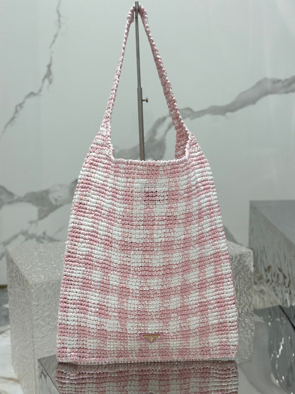PRADA LARGE TOTE BAG 45 IN PINK MIX WHITE AND BLACK WOVEN RAFFIA