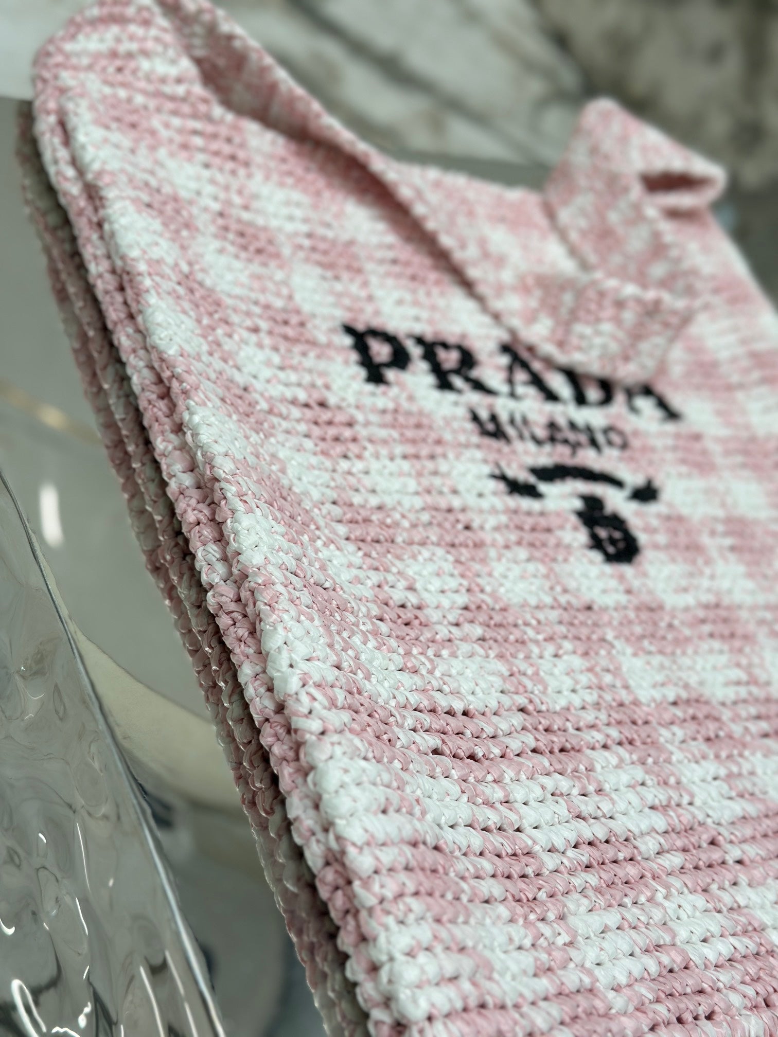PRADA LARGE TOTE BAG 45 IN PINK MIX WHITE AND BLACK WOVEN RAFFIA