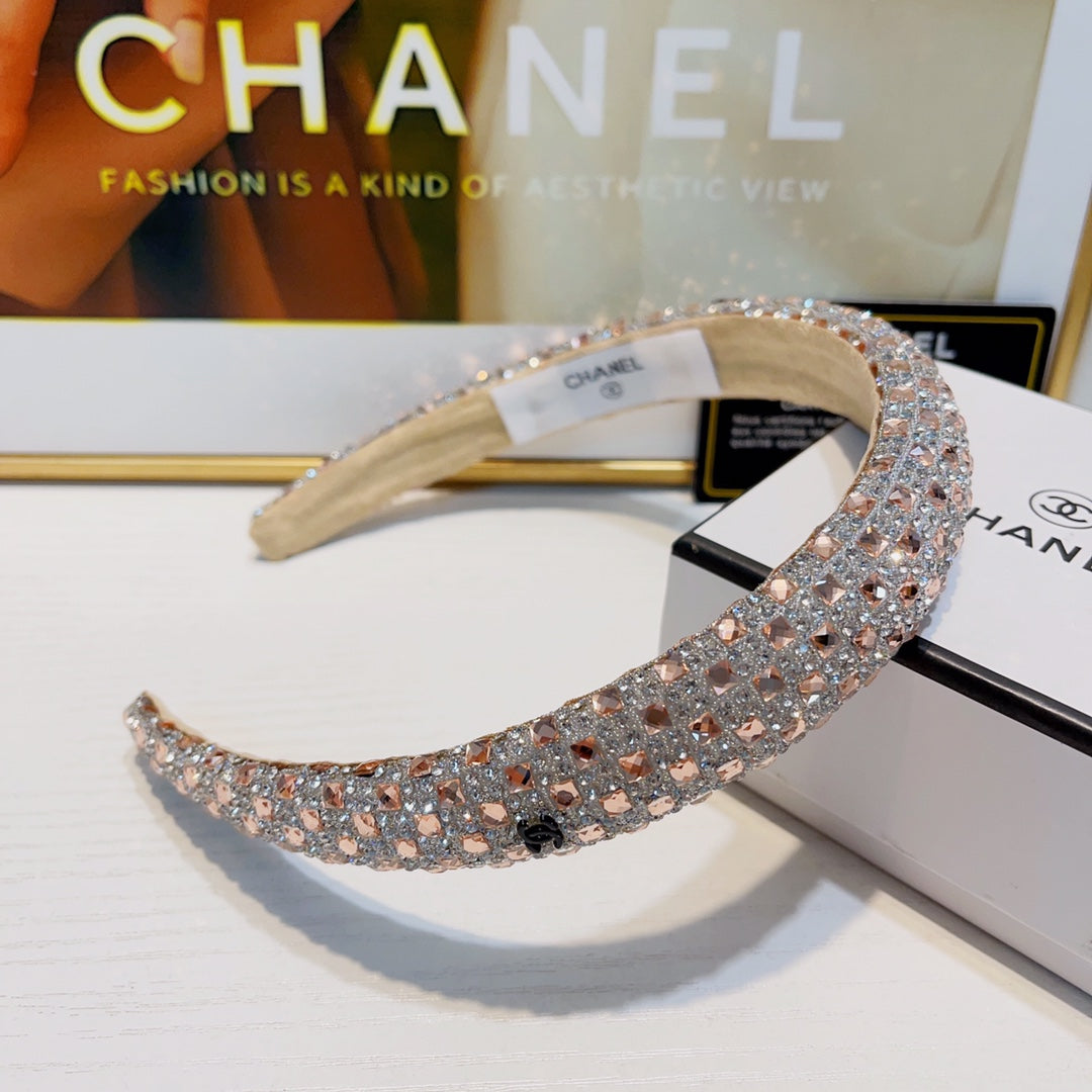 CHANEL COLORFUL CRYSTAL HAIRBAND 925617