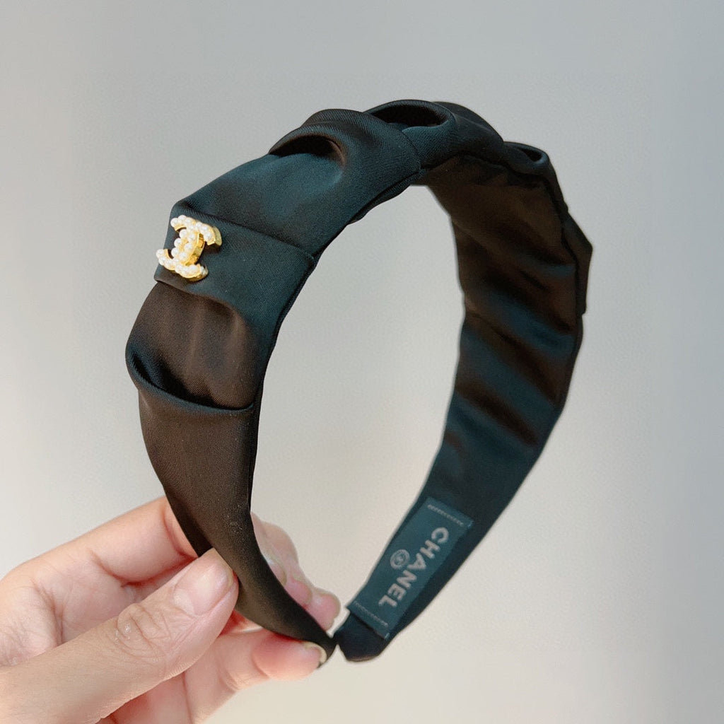 CHANEL BLACK FABRIC HAIRBAND 925661