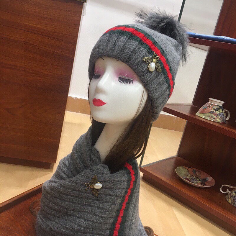 GUCCI SET SCARF AND HAT IN SHARK GRAY WOOL AND CASHMERE 945024