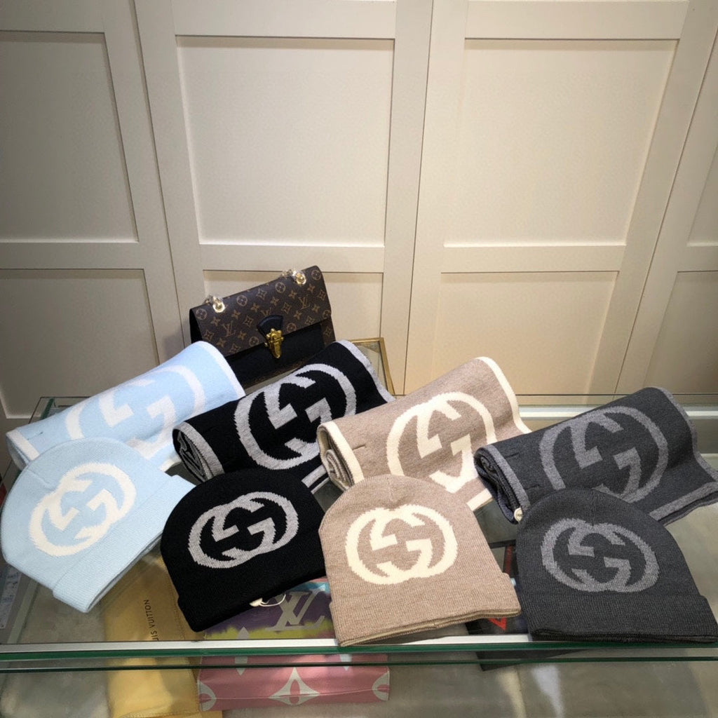 GUCCI SET HAT AND SCARF IN MOUSE GRAY CASHMERE 946330