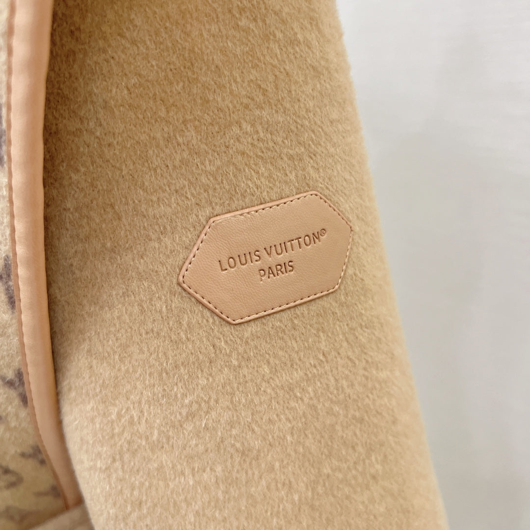 LOUIS VUITTON LV 25S REVERSIBLE WOOL JACKET 0134