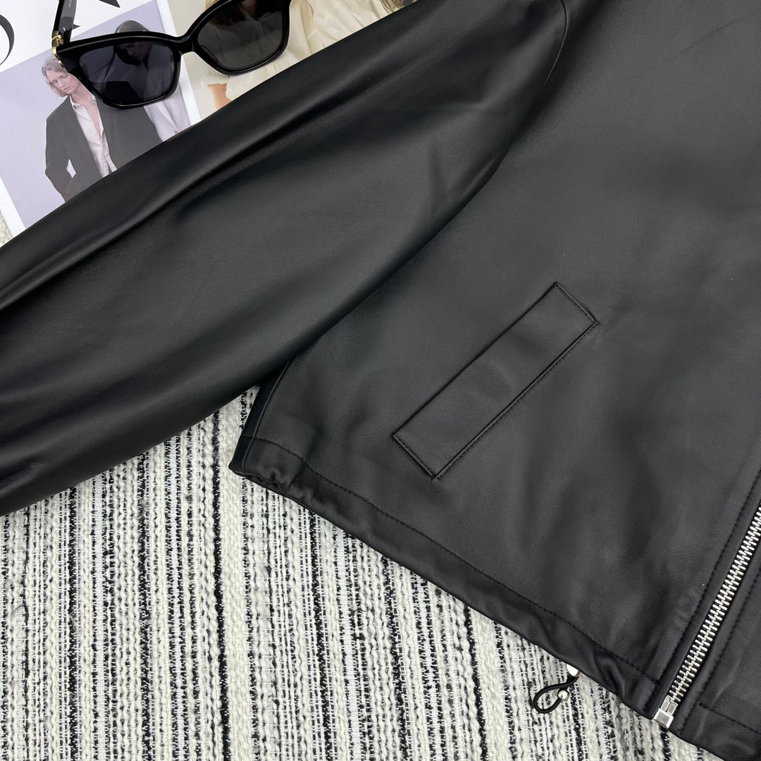PRADA 25S SHEARLING HOODED JACKET 336