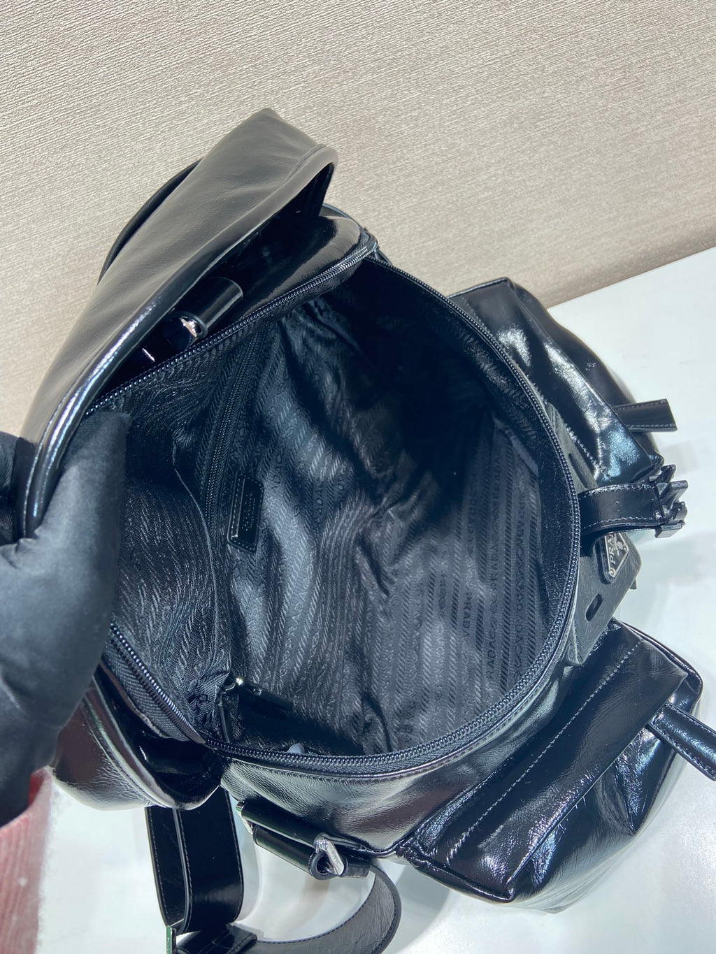PRADA CROSSBODY BAG 29 IN BLACK OIL WAX LAMBSKIN