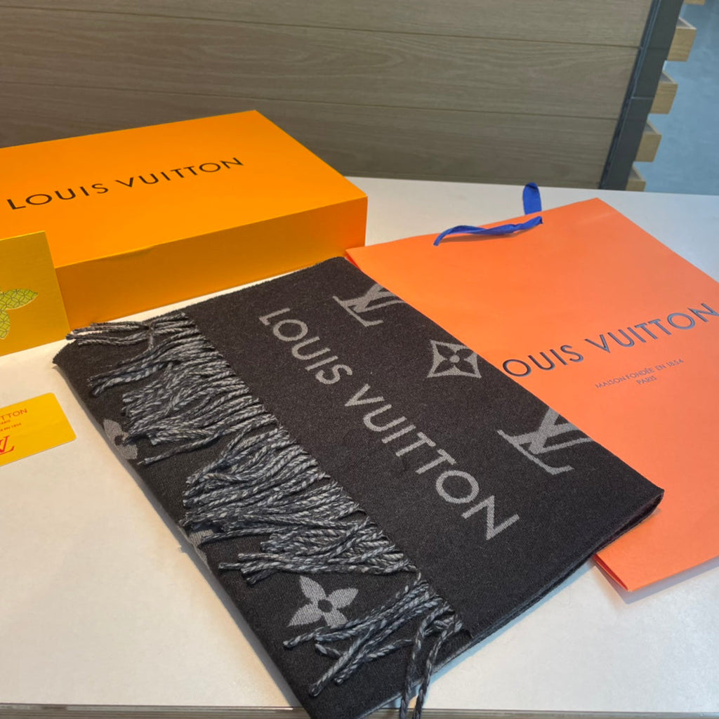 LOUIS VUITTON ALL ABOUT MONOGRAM SCARF 185 CM IN BLACK WOOL 394497
