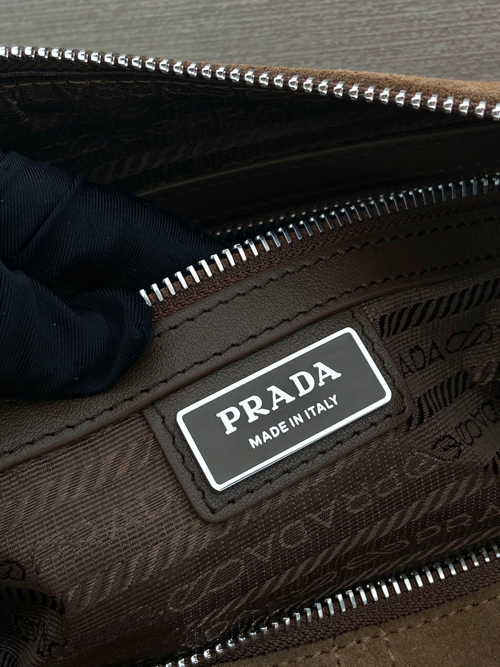 PRADA HOBO BAG 35 IN GINGERBREAD SUEDE SILVER LOGO