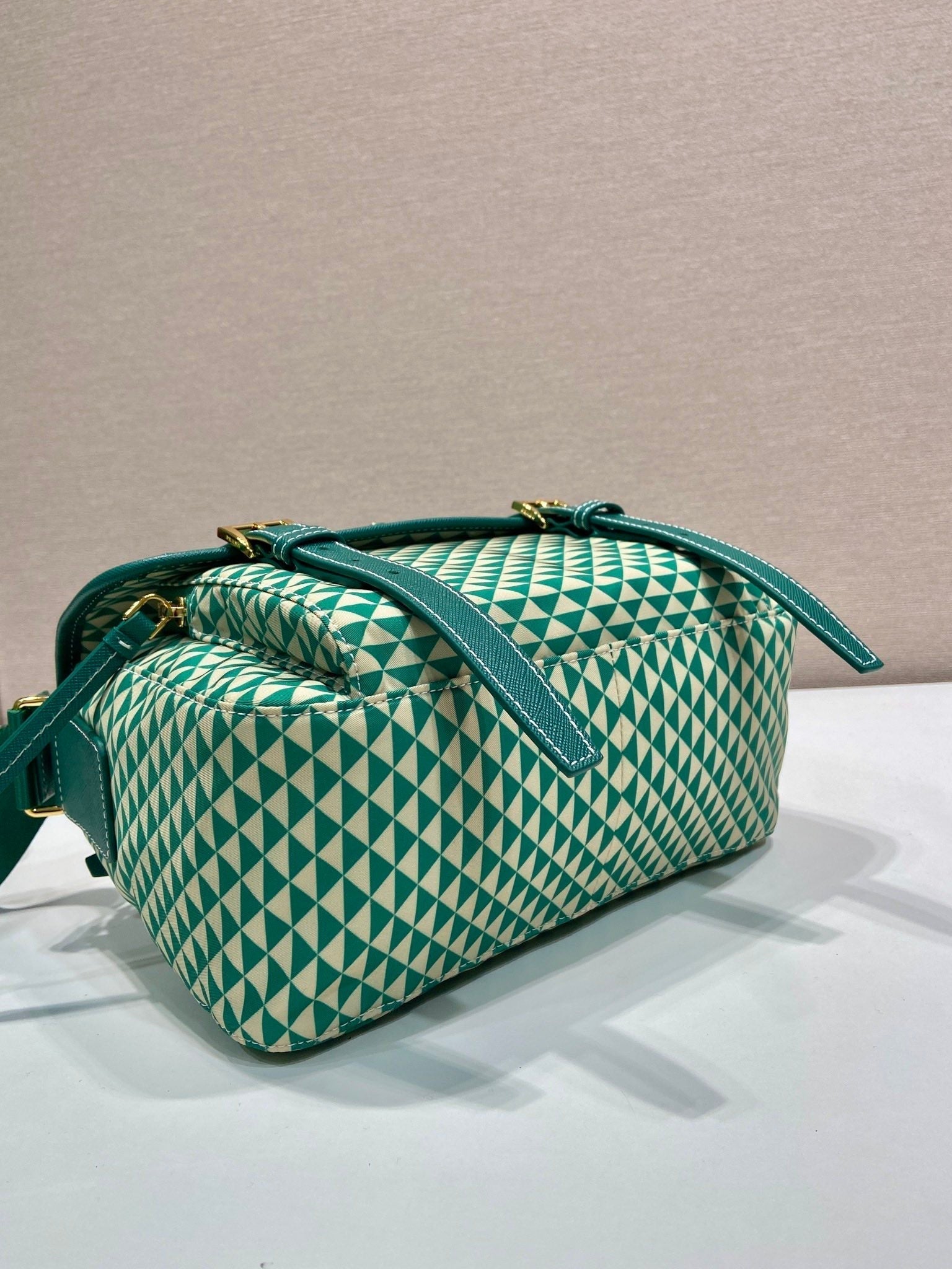 PRADA MESSENGER BAG 25 IN FOREST GREEN MIX CREAM TRIANGLE PATTERN EMBROIDERED FABRIC