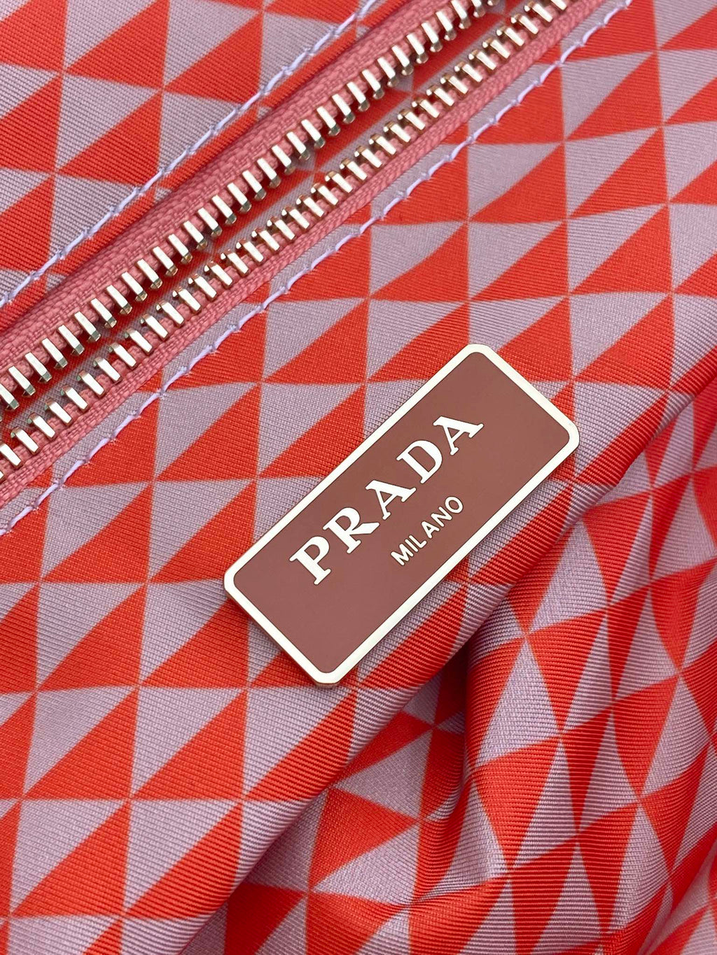 PRADA TOTE BAG 33 IN ORANGE MIX WHITE TRIANGLE PATTERN EMBROIDERED FABRIC