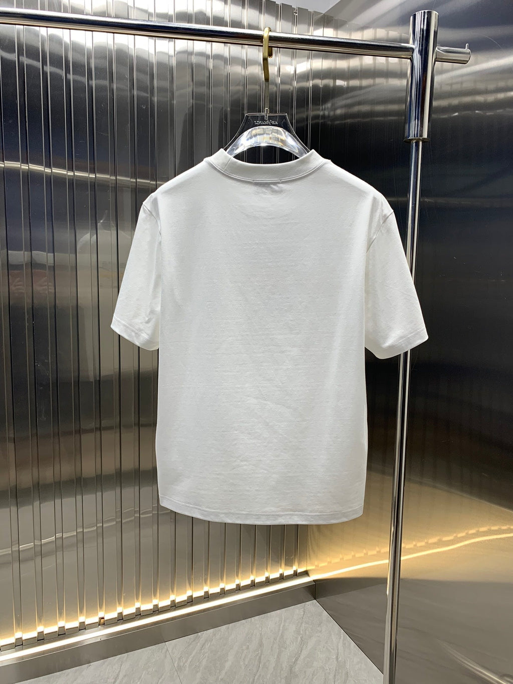 LOUIS VUITTON LV T-SHIRT IN WHITE COTTON 239497