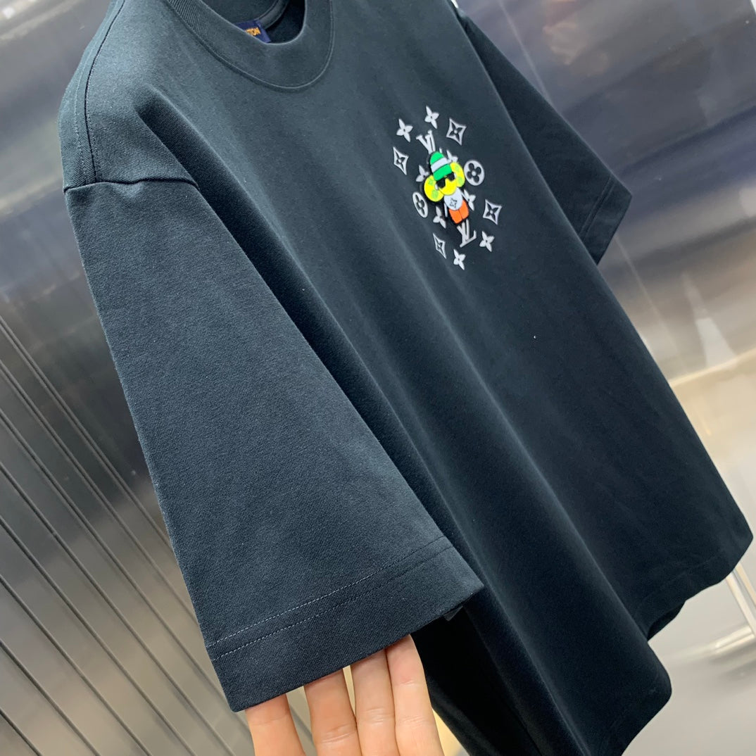 LOUIS VUITTON LV T-SHIRT IN BLACK COTTON 239496