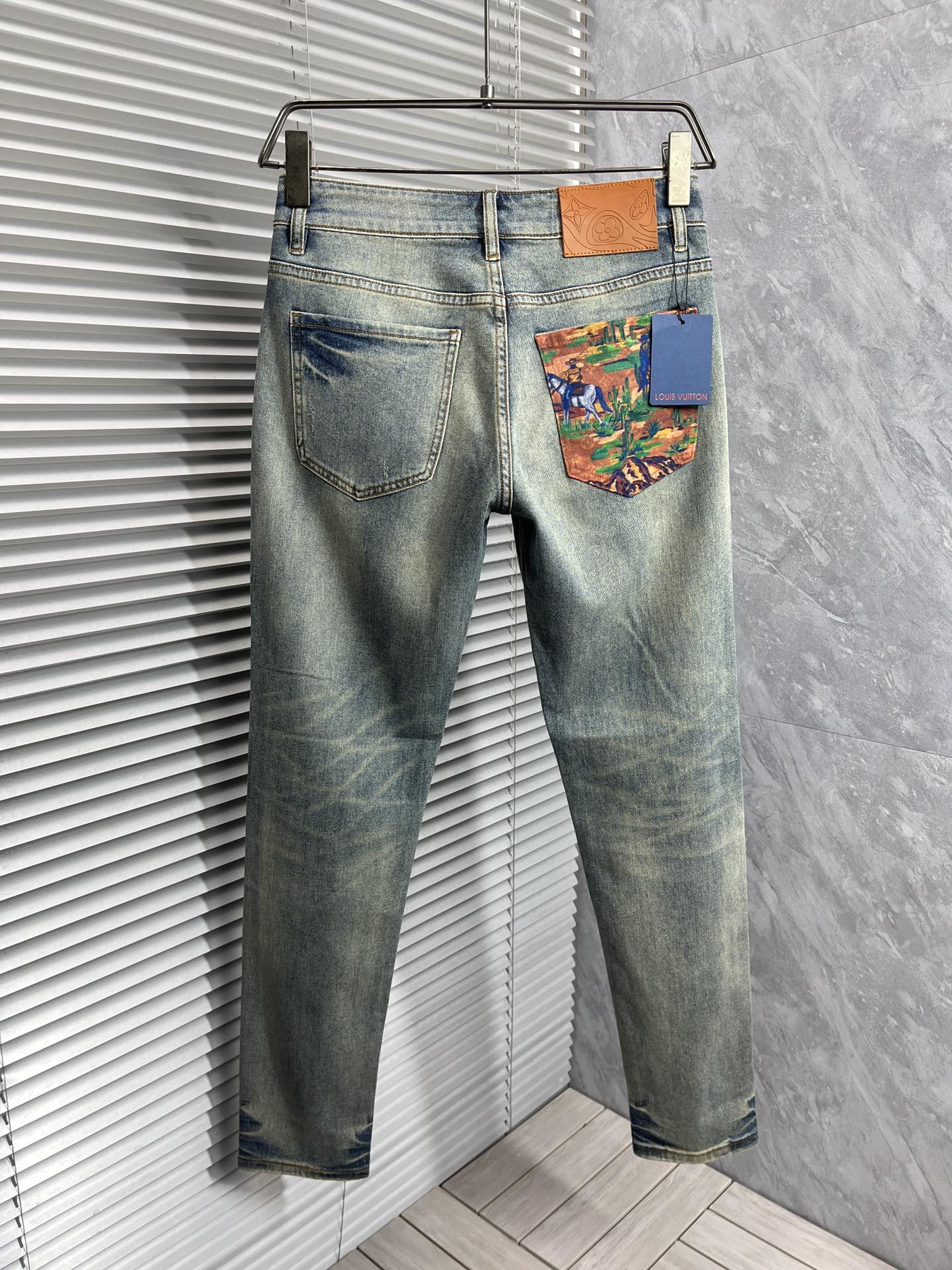 LOUIS VUITTON LV BLUE DENIM JEAN 239494