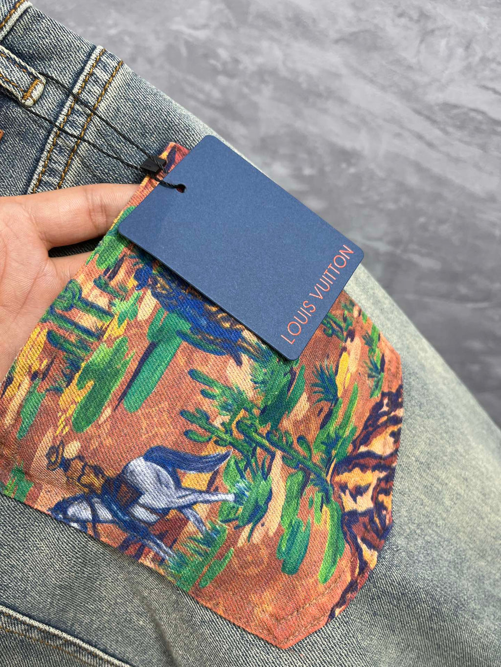 LOUIS VUITTON LV BLUE DENIM JEAN 239494