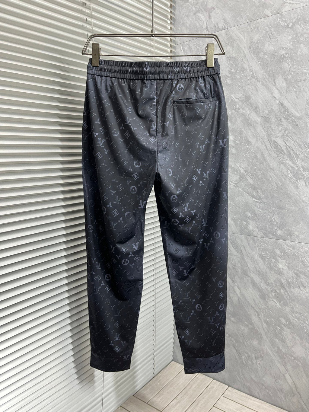 LOUIS VUITTON LV BLACK MONOGRAM TROUSERS 239492