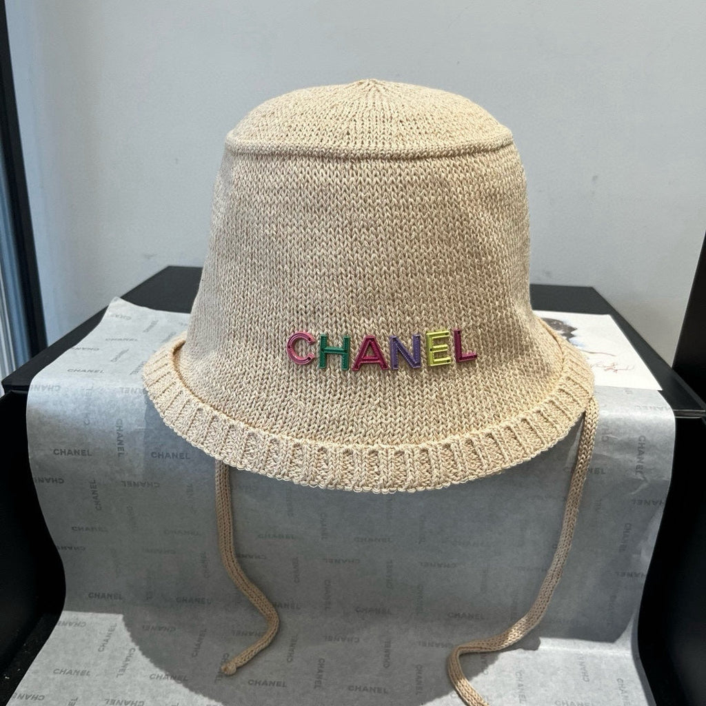 CHANEL WOVEN BUCKET HAT BEIGE 673999