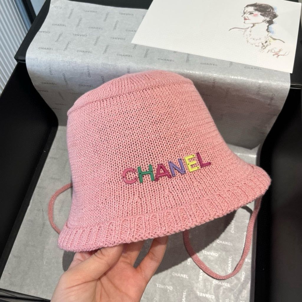 CHANEL WOVEN BUCKET HAT PINK 674000