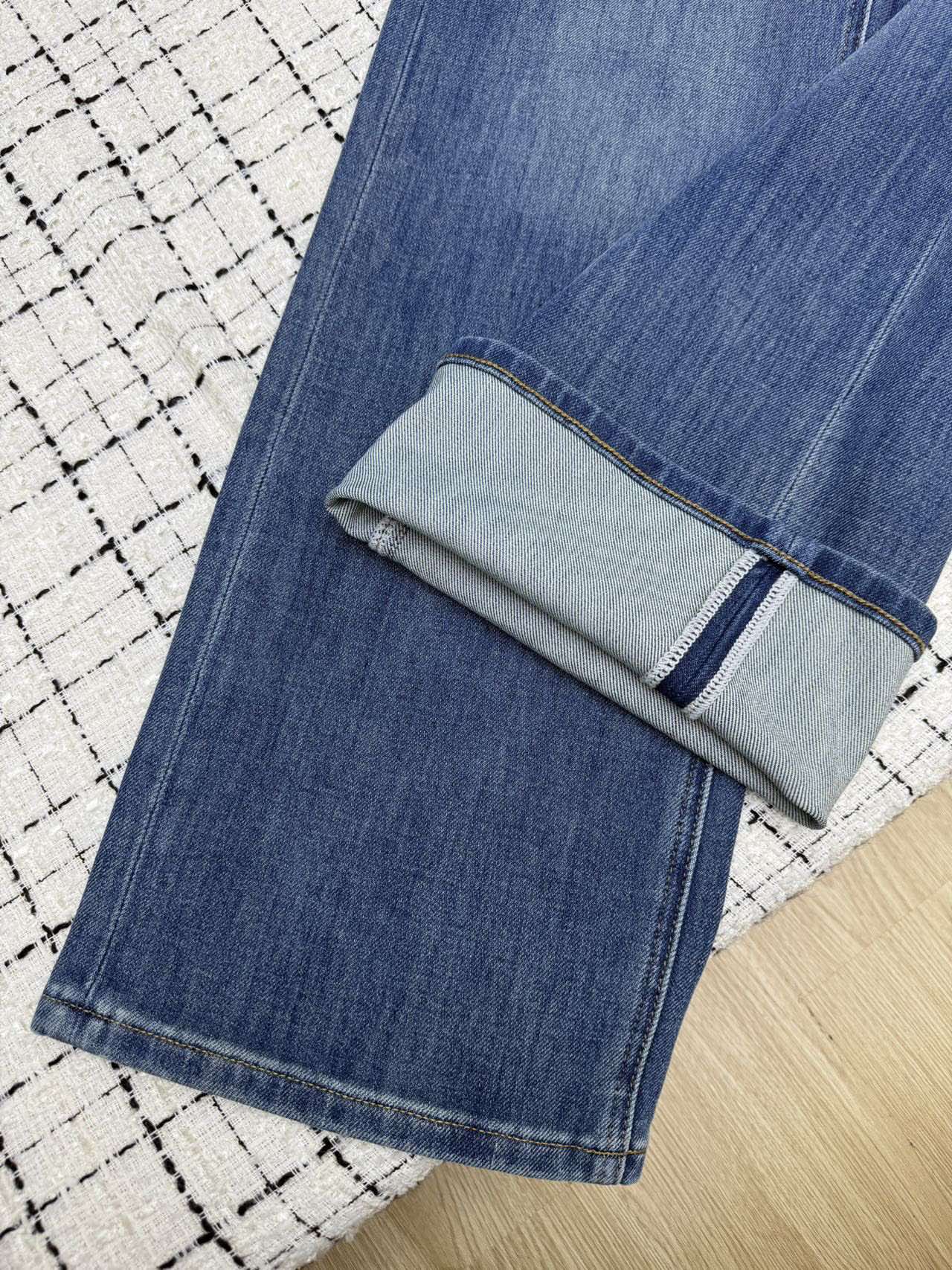 PRADA 25S STRAIGHT LEG JEANS 239
