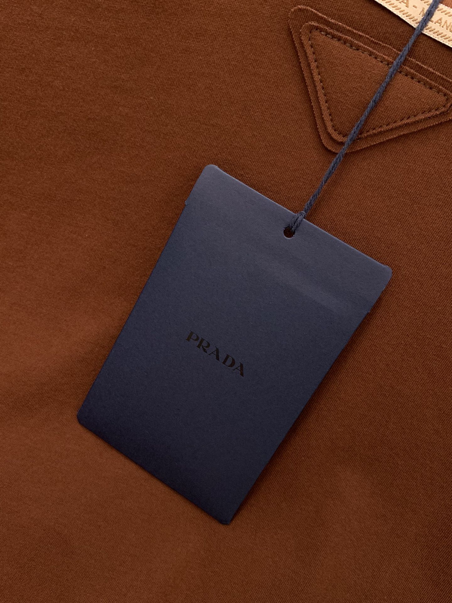 PRADA T-SHIRT STYLE 105