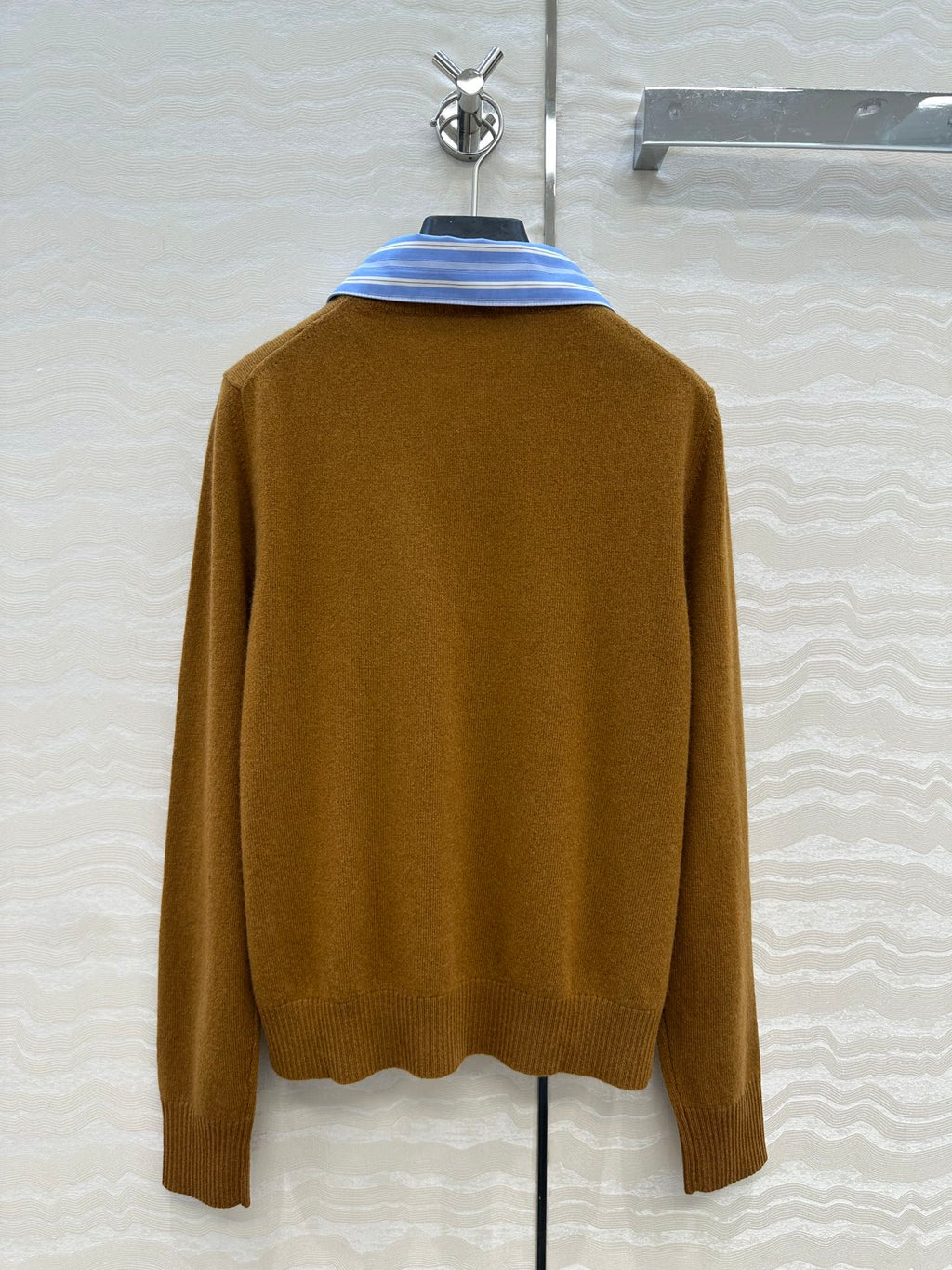 MIUMIU CARDIGAN STYLE 519