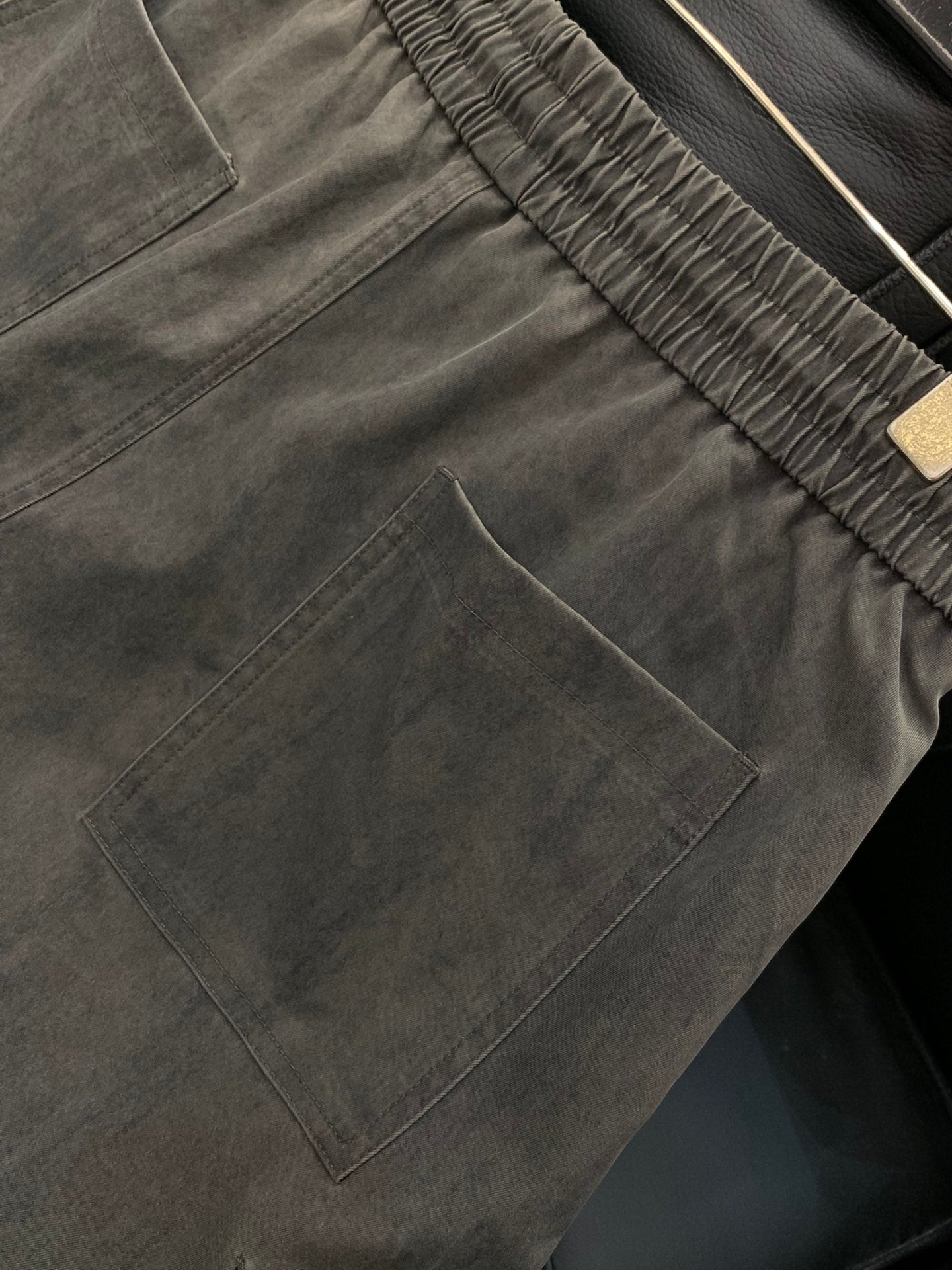 LOEWE CARGO PANTS STYLE 46