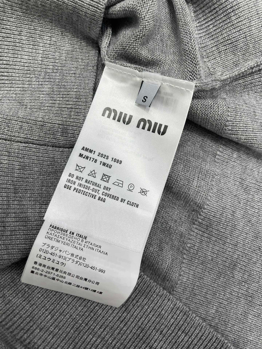 MIUMIU CARDIGAN STYLE 226