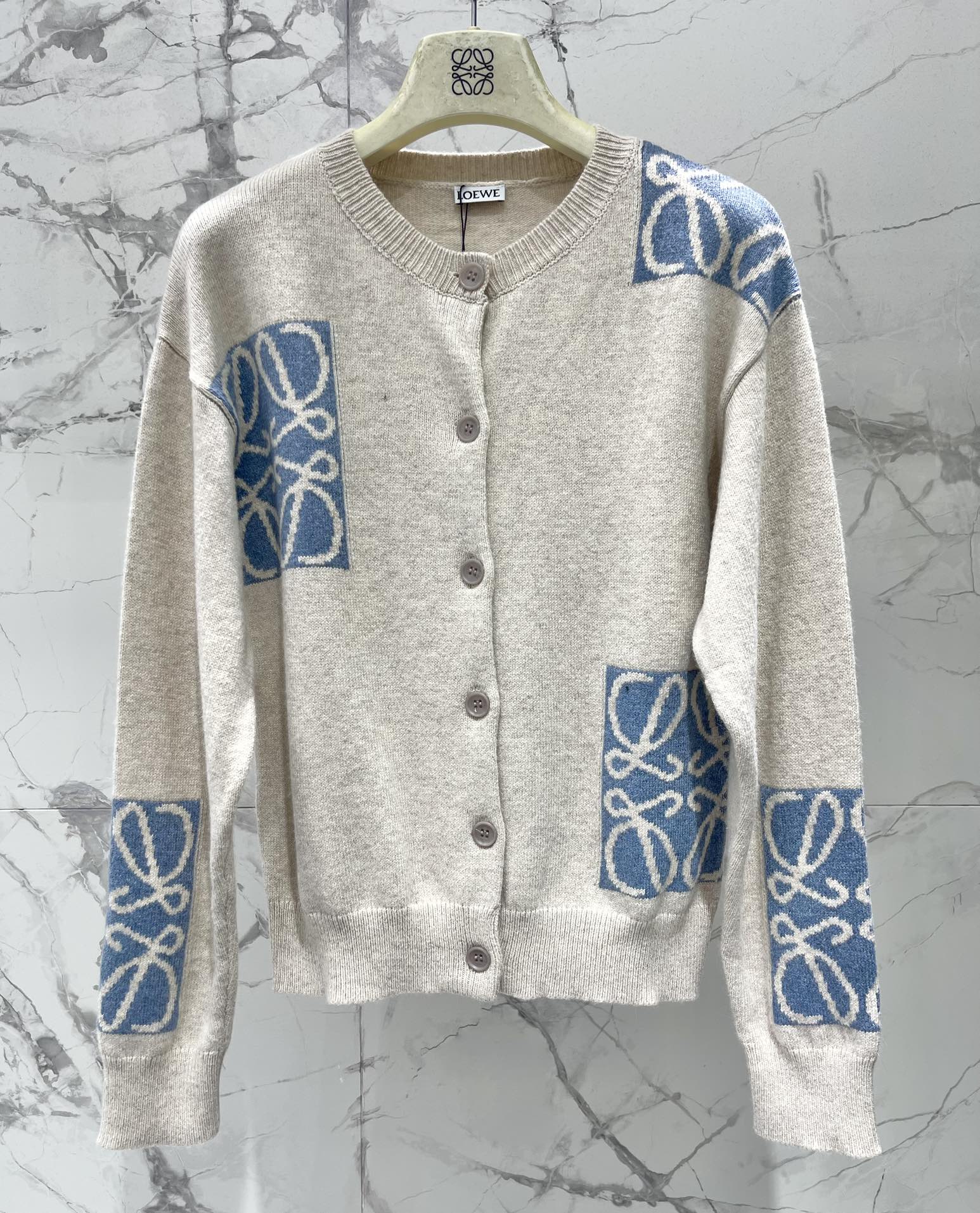 LOEWE CARDIGAN STYLE 1