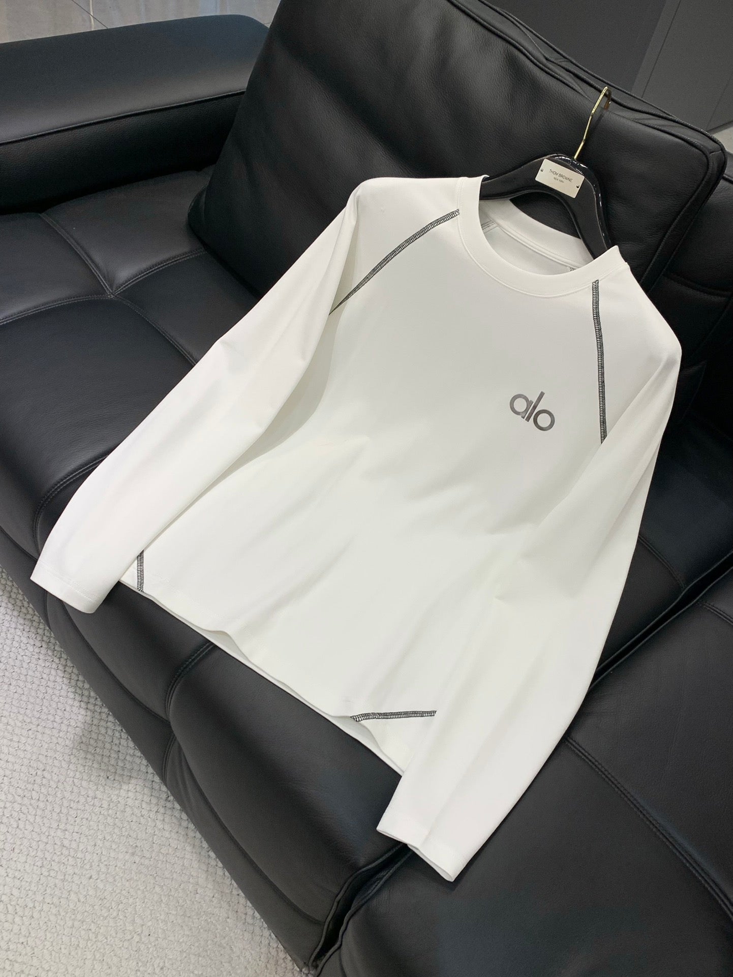 ALO LONG SLEEVE T-SHIRT STYLE 27