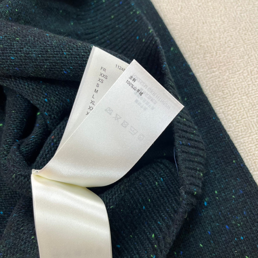 LOUIS VUITTON LV 25S V-NECK CARDIGAN 0103