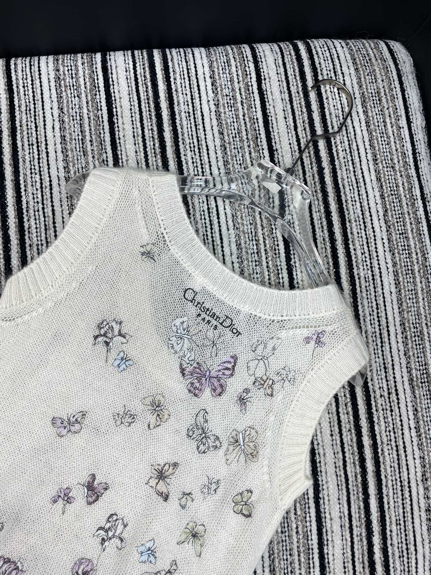 DIOR 25S SLEEVELESS TOP 626