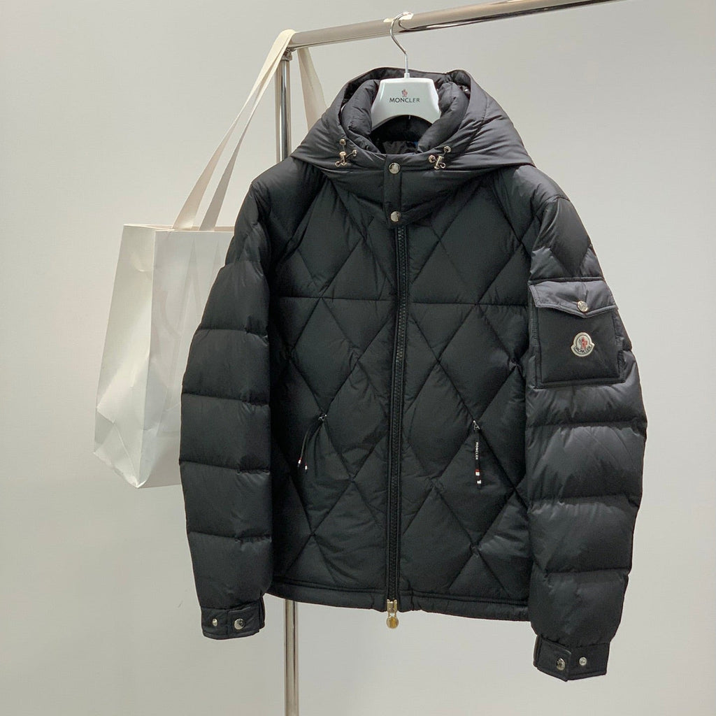 MONCLER 25S DOWN JACKET 393