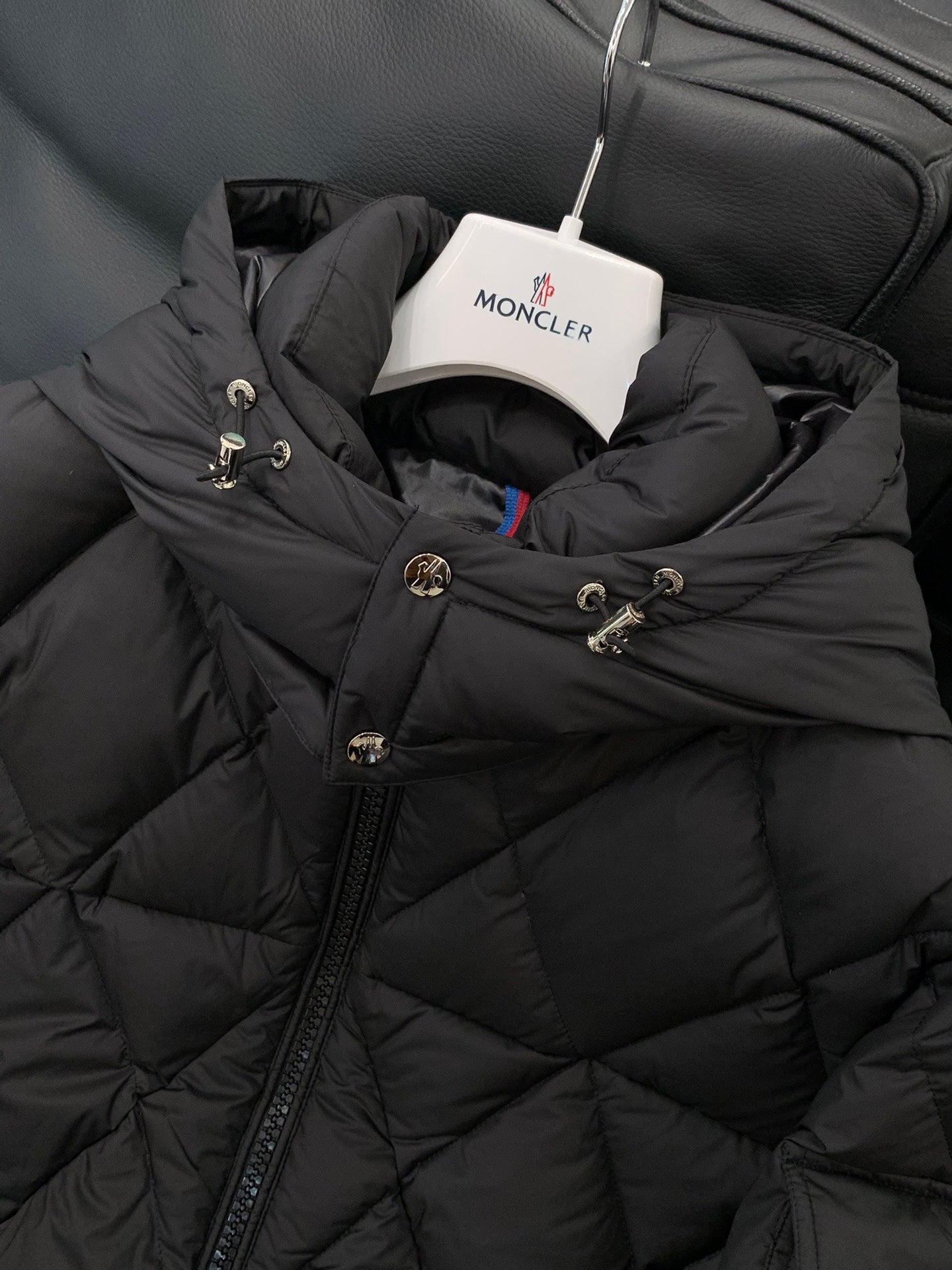 MONCLER 25S DOWN JACKET 393