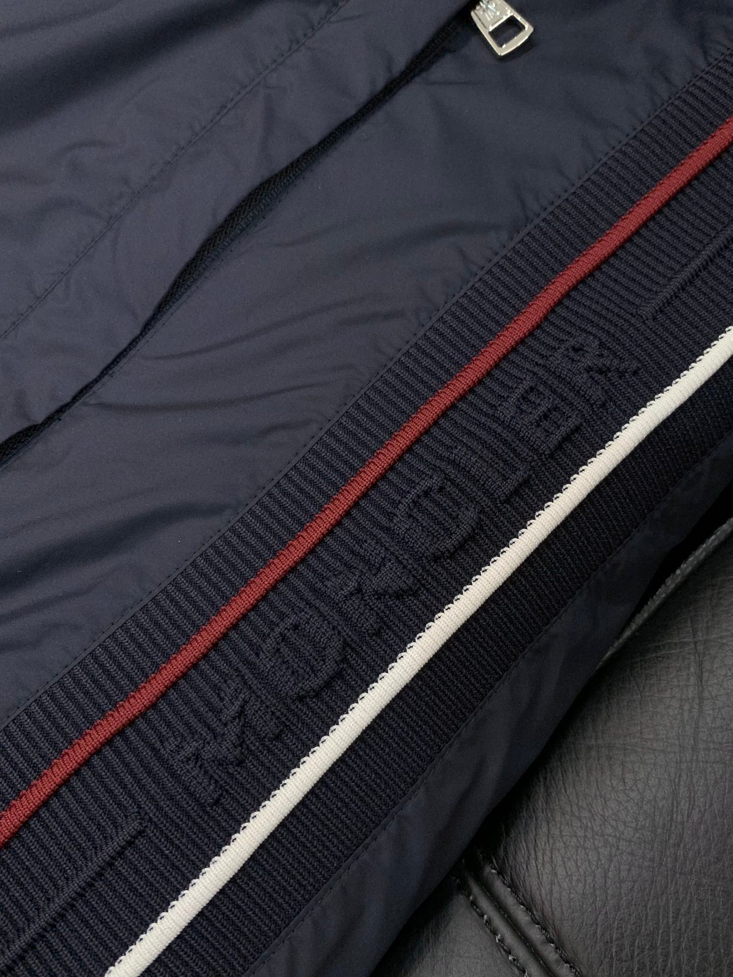 MONCLER 25S DOWN JACKET 391