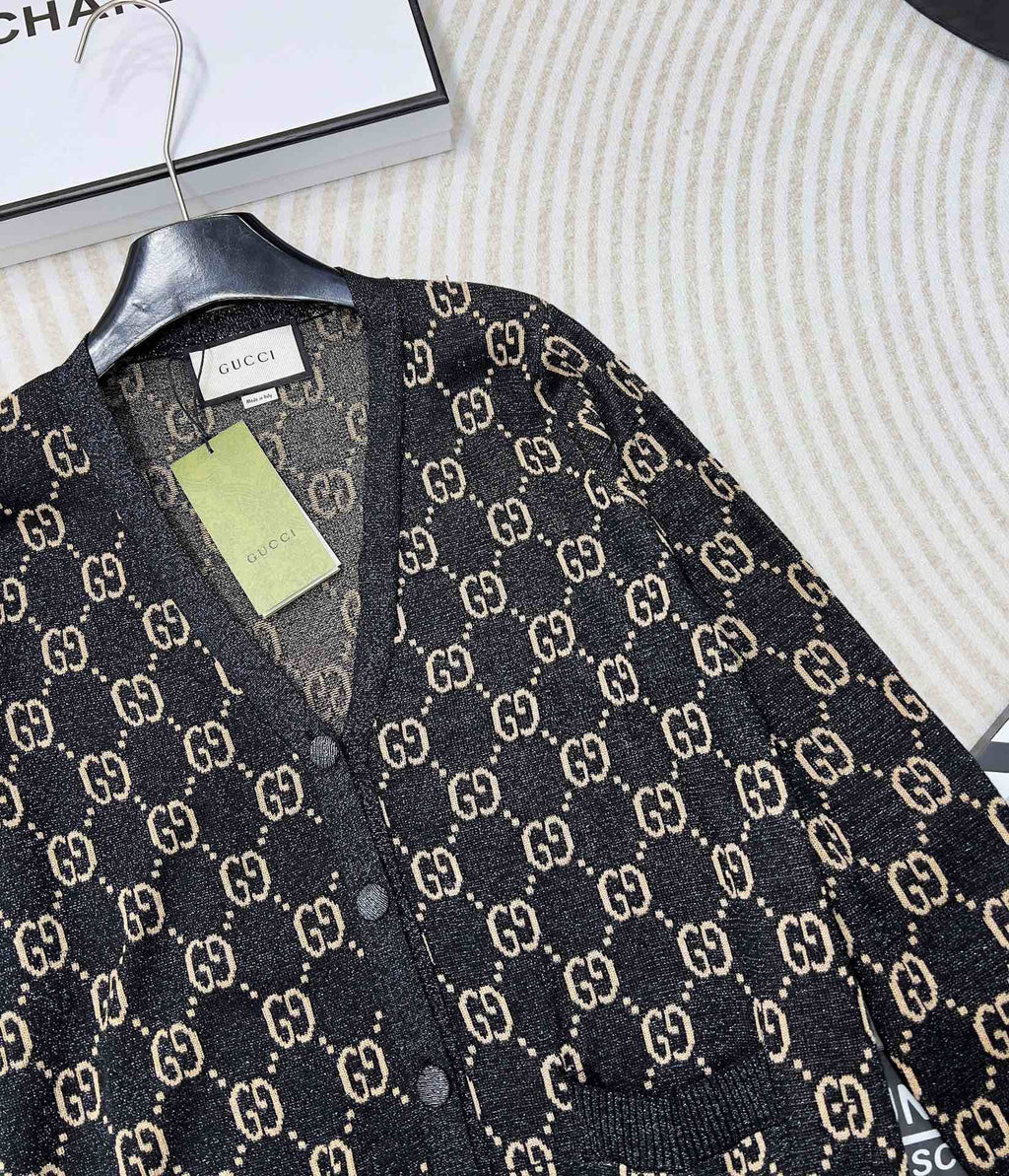 GUCCI V-Neck Long Sleeve Cardigan Black Beige Monogram