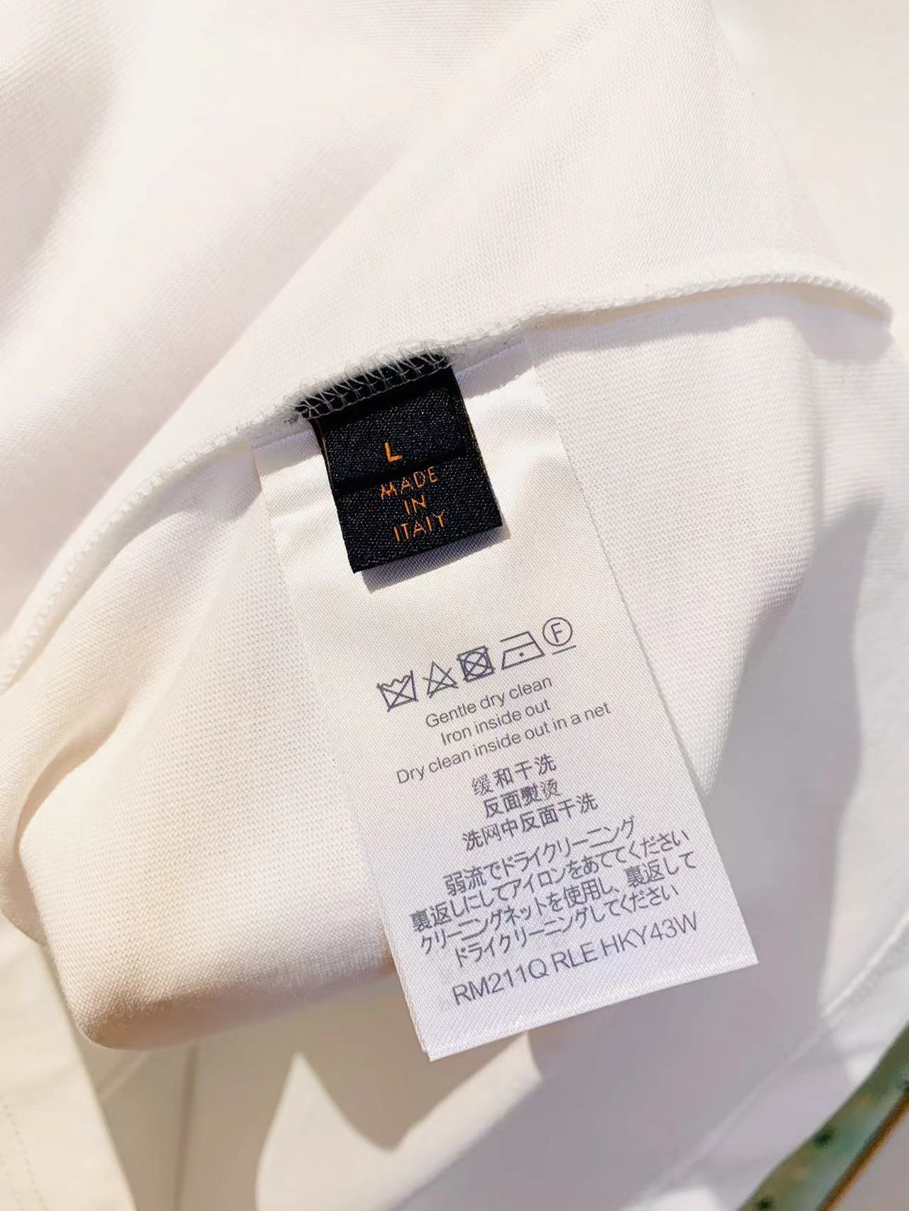 LOUIS VUITTON LV White Logo T-Shirt White Cotton
