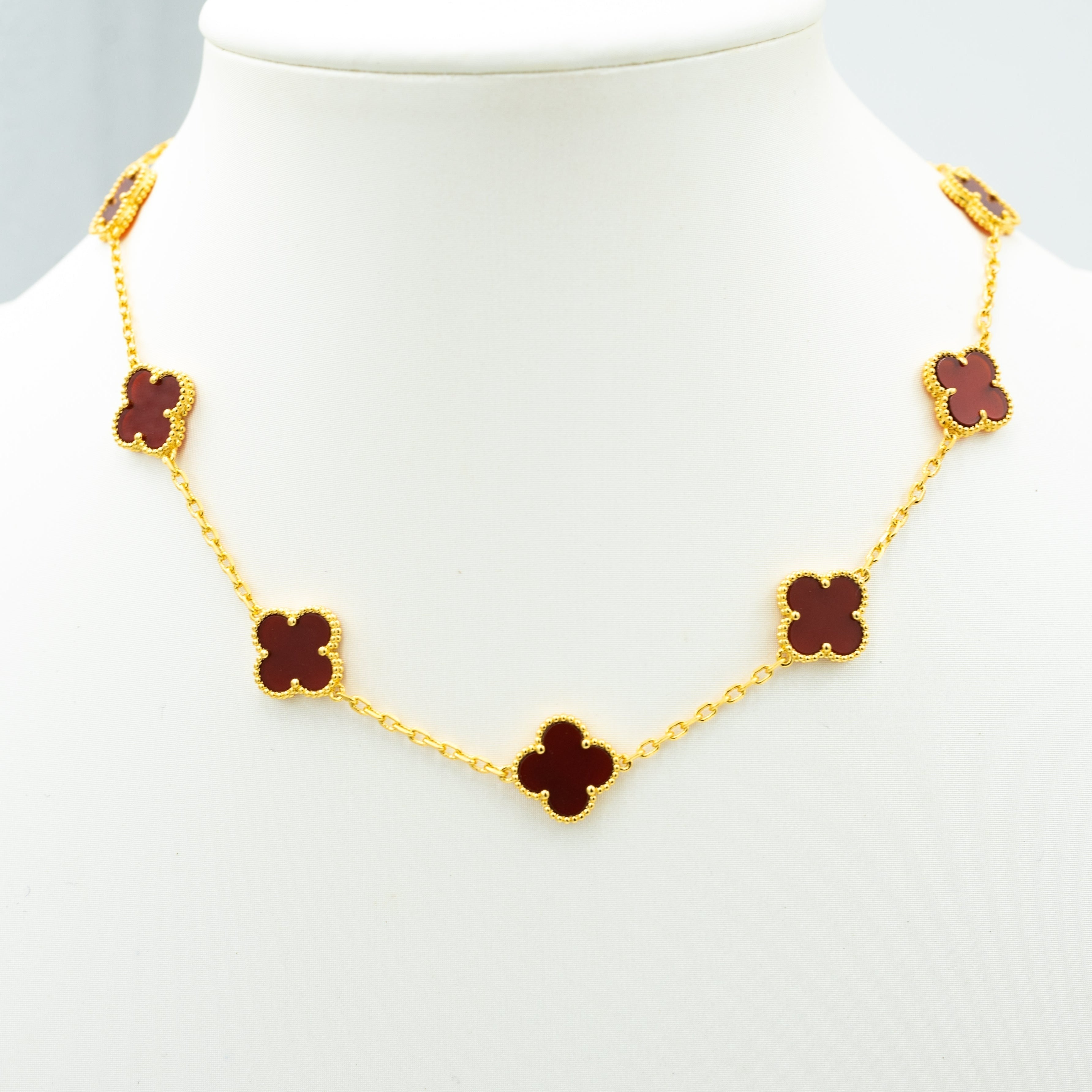 Van Cleef & Arpels VINTAGE CARNELIAN NECKLACE 10 MOTIFS GOLD