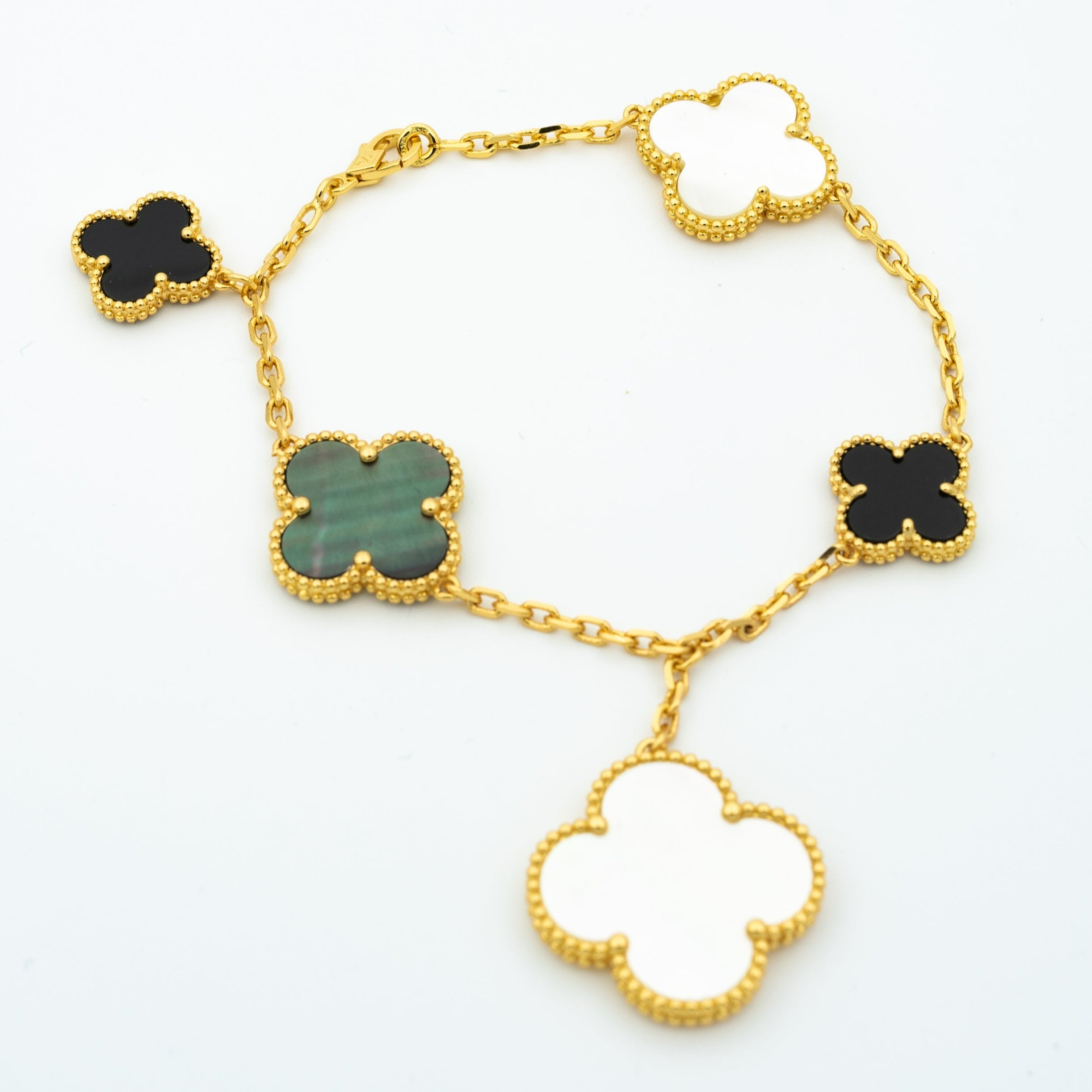 Van Cleef & Arpels CLOVER BRACELET 5 MOTIFS ONYX MOP