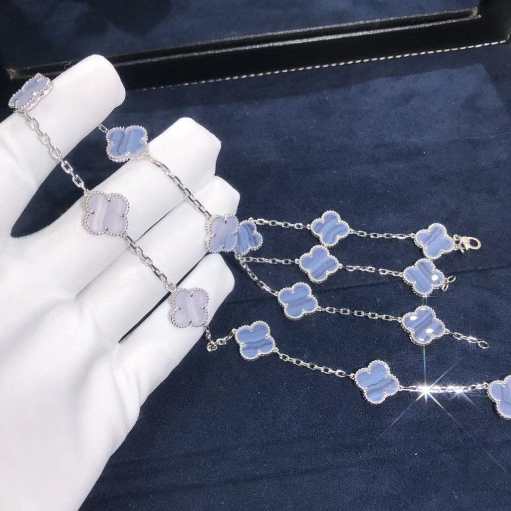 Van Cleef & Arpels CLOVER 10 MOTIF SILVER CHALCEDONY NECKLACE