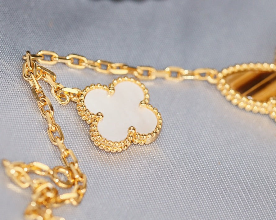 Van Cleef & Arpels LUCKY BRACELET 4 MOTIF MOP