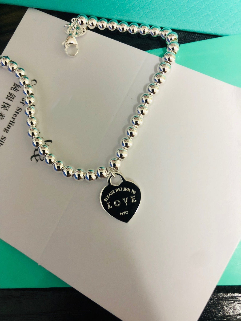 TIFFANY LOVE TIFFANY RED HEART TAG BEAD BRACELET