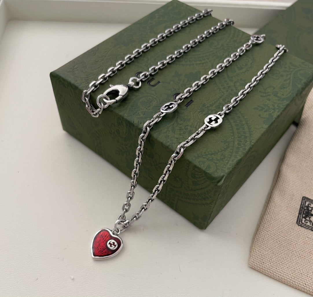 GUCCI HEARTS STERLING SILVER RED ENAMEL PENDANT NECKLACE