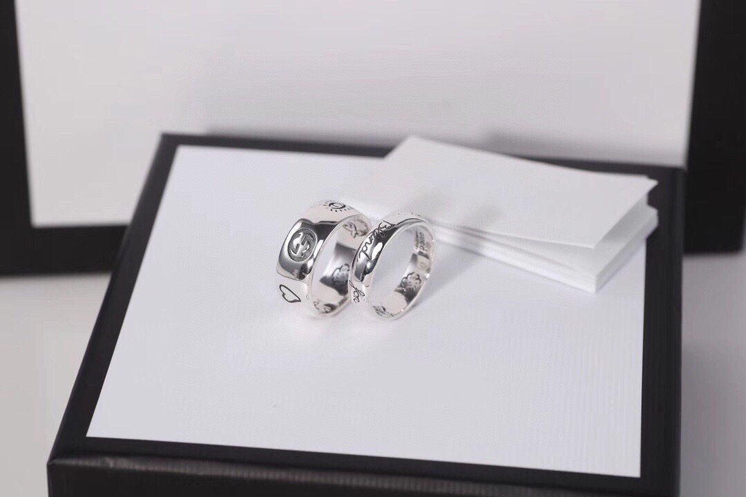 GUCCI BLIND FOR LOVE RING