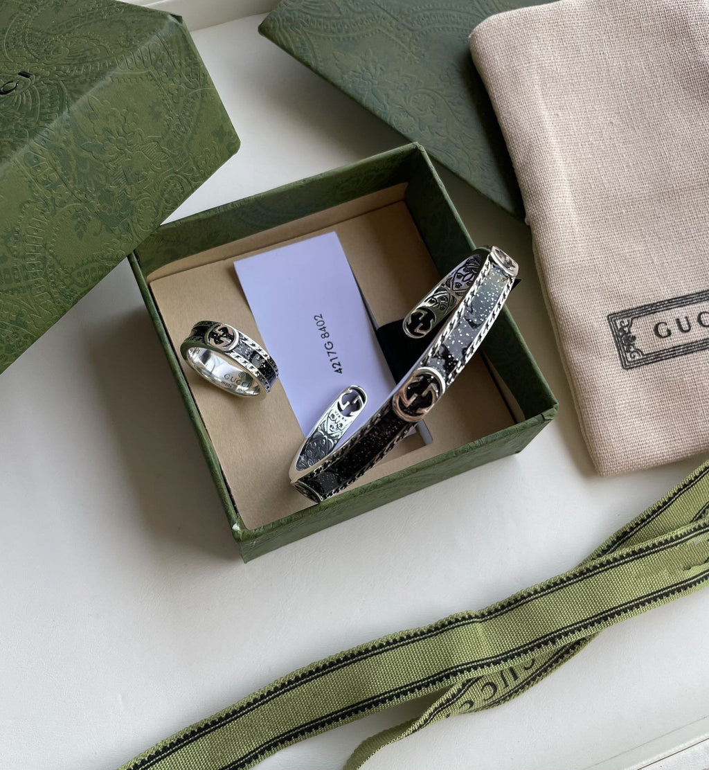 GUCCI INTERLOCKING G ENAMEL CUFF BRACELET SILVER & BLACK