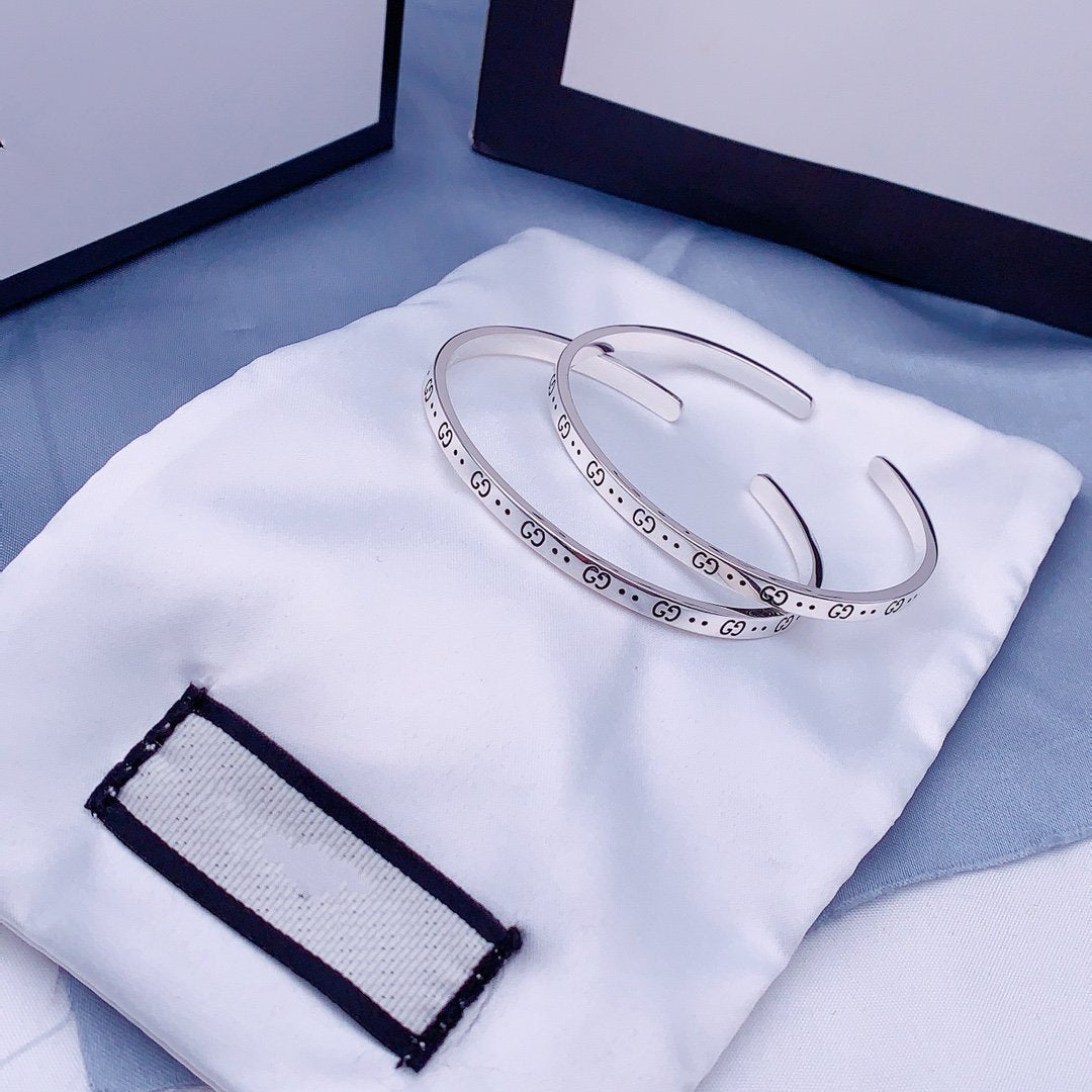 GUCCI Gucci Icon Silver Bangle Bracelet - 14K Gold Plated Sterling Silver